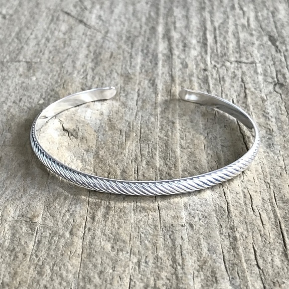 Tesoro Del Sol Other - Shiny 925 Sterling Silver Diagonal Stripe Open Cuff Bangle Handmade 4.25mm